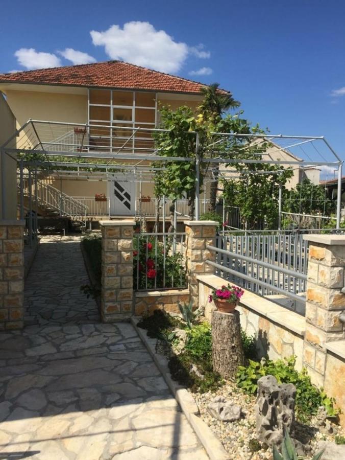 Leticia Hotel Biograd Na Moru Luaran gambar